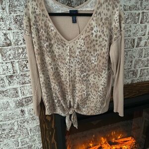 Cream leopard top
